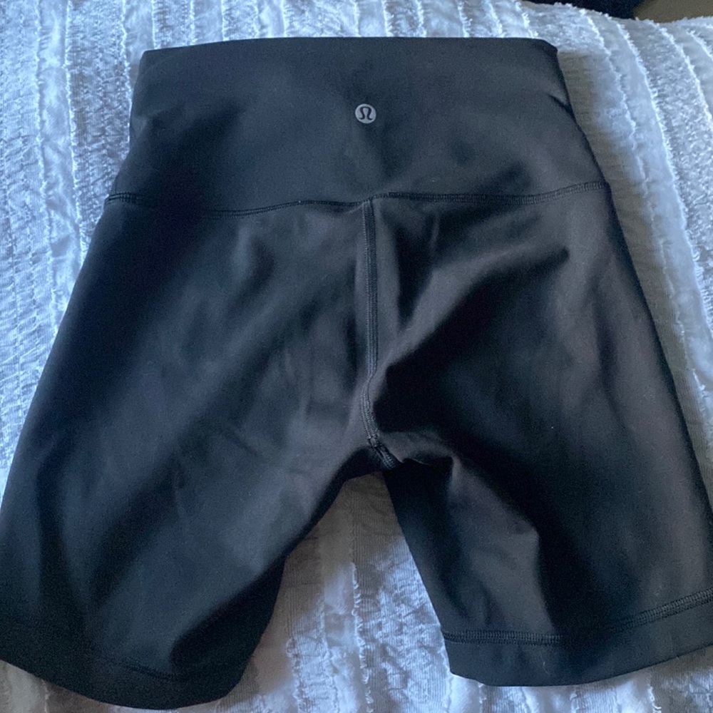 black align biker shorts